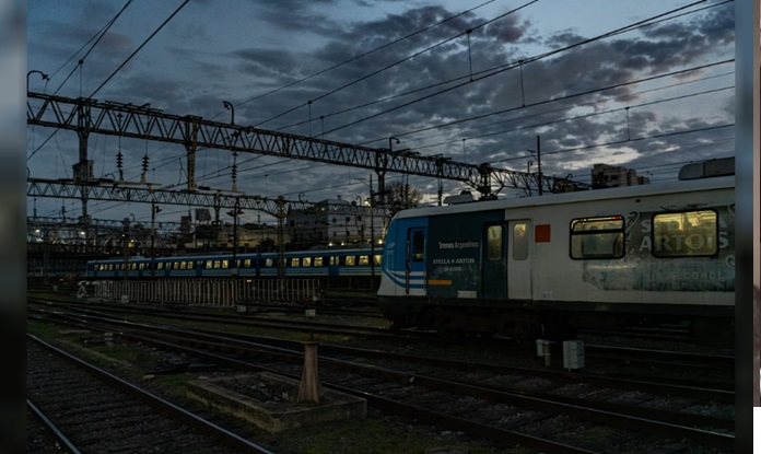 TREN ROCA
