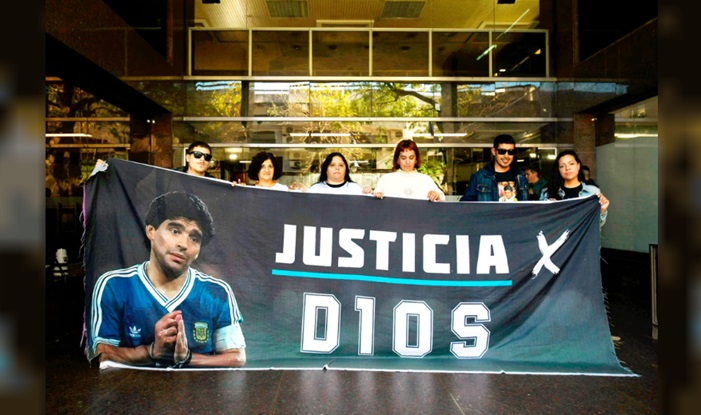 Maradona falleció a los 60 años en Tigre.