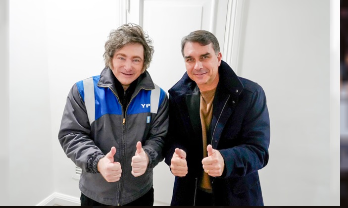 El presidente Javier Milei y el candidato de Brasil, Flavio Bolsonaro.