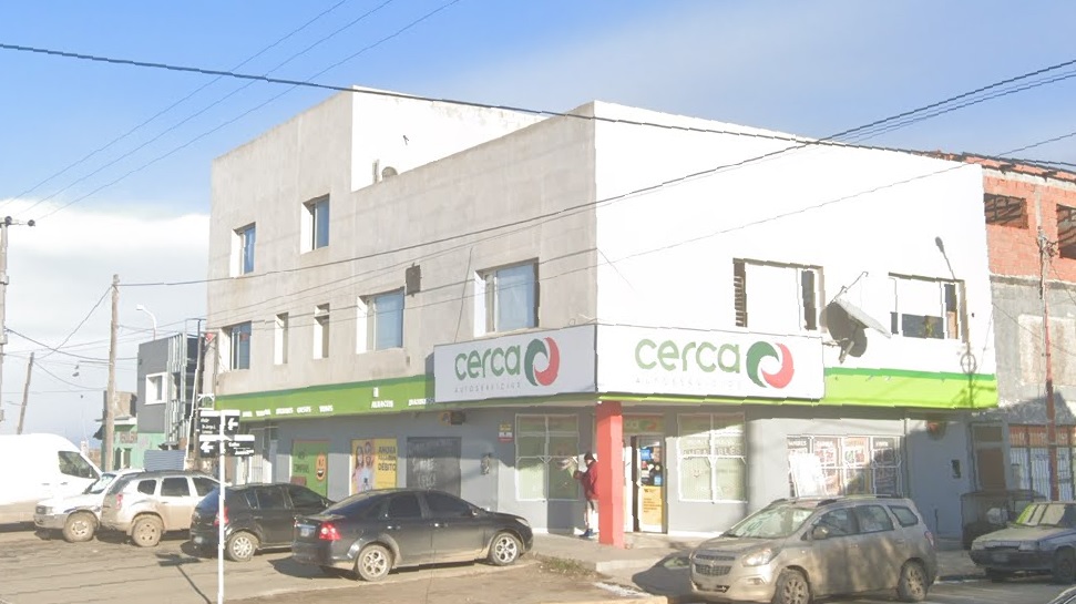 Local comercial donde se produjo el ataque. (Foto Web).