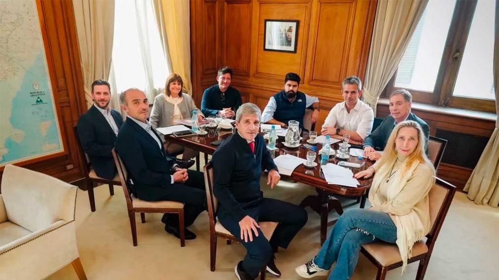 El Gobierno reactiva su agenda legislativa tras el Mundial con foco en tres reformas clave