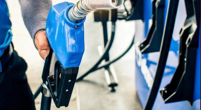 COMBUSTIBLES