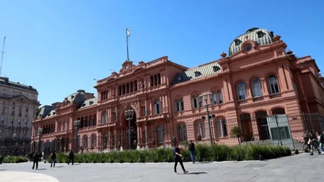 CASA ROSADA