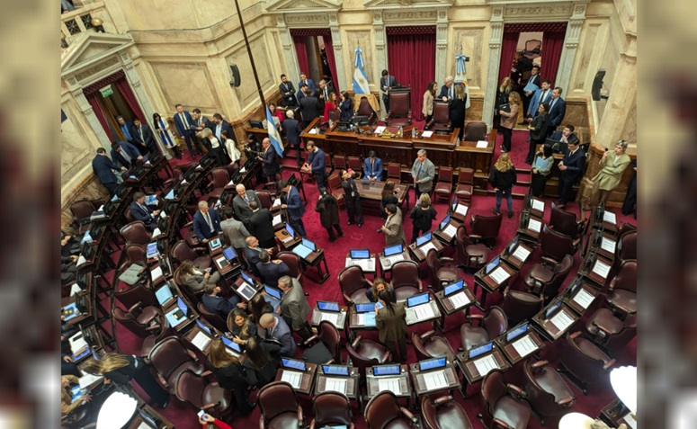 SENADO