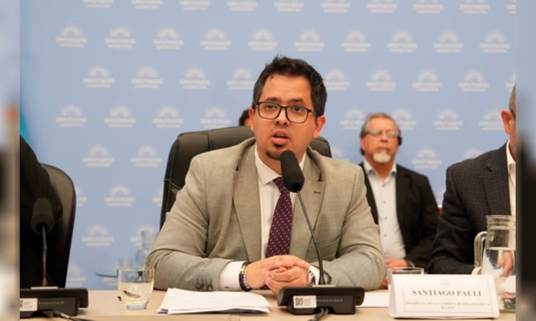 Santiago Pauli (LLA)