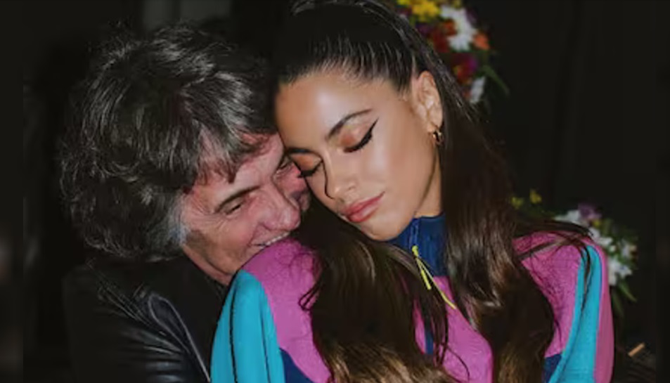 Alejandro Stoessel y Tini Stoessel.