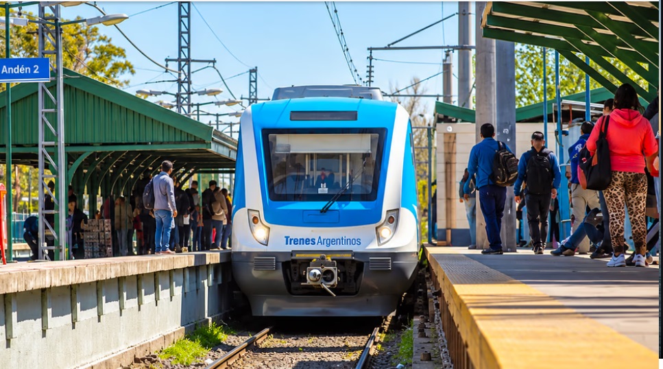 El Tren Roca opera con demoras en el inicio de la semana.