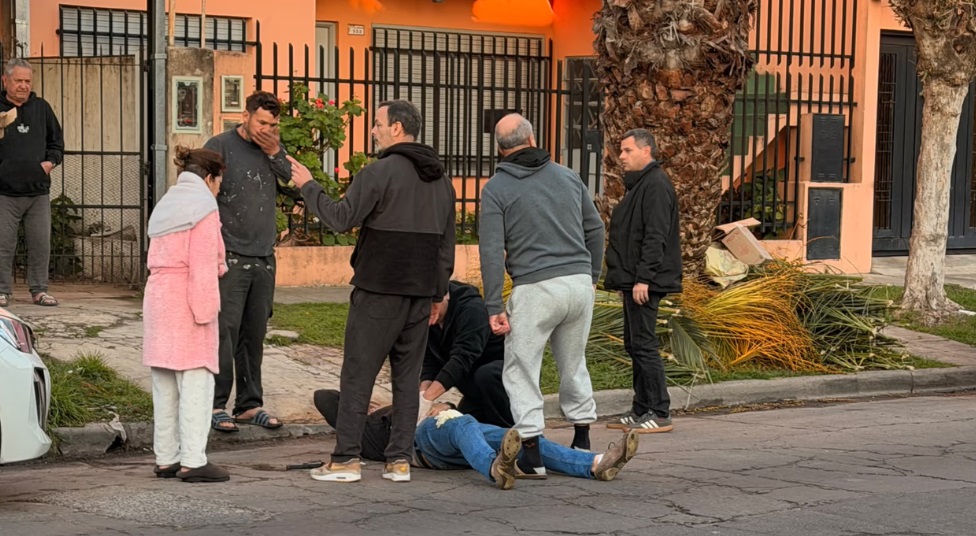 El policía retirado recibió tres disparos.