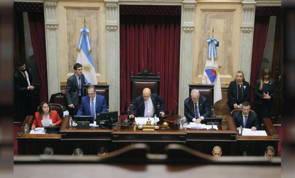SENADO