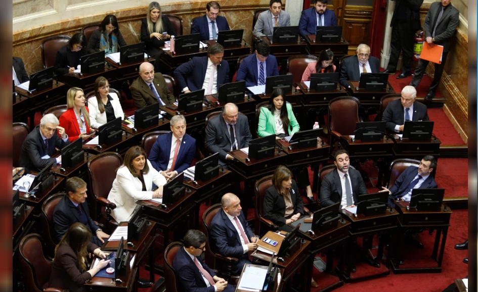 SENADO