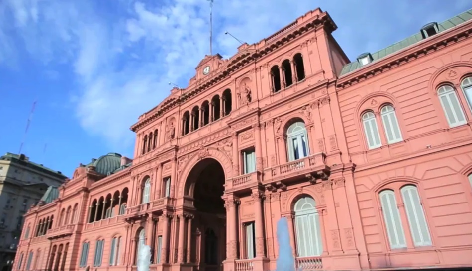 CASA ROSADA