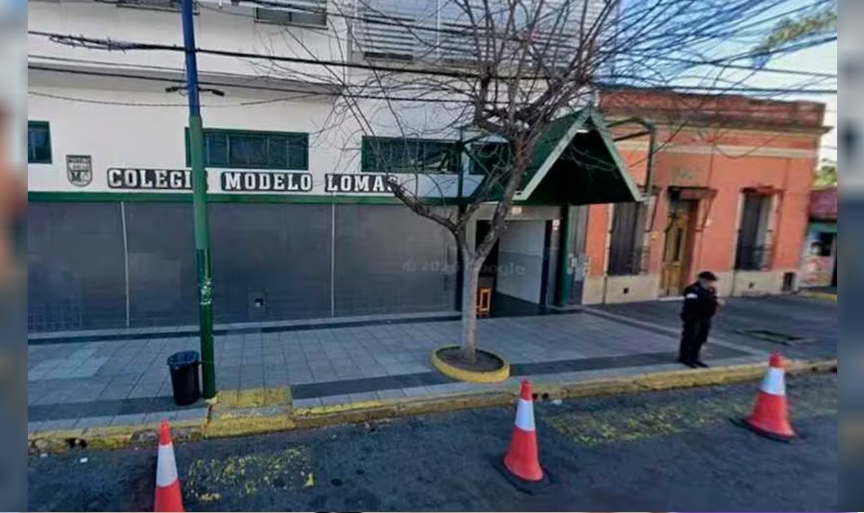 COLEGIO MODELO