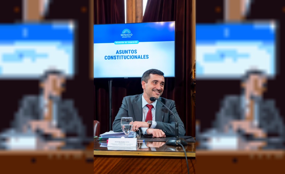 El senador Agustín Coto.
